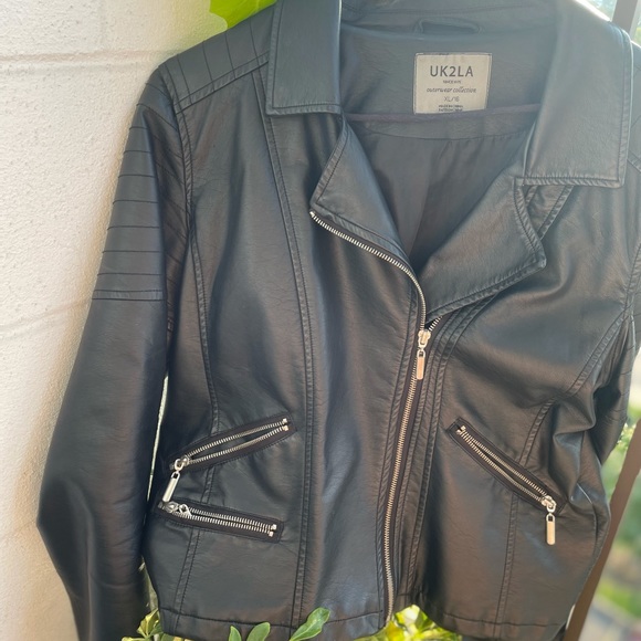 Leather Jacket 🔥 XL - Picture 2 of 4